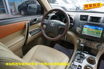 丰田汉兰达2013款2.7L 两驱5座紫金版