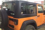 Jeep牧马人两门版2012款3.6L Sahara 极地版 点击看大图