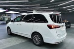 别克GL82020款陆上公务舱 652T 尊贵型