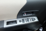 马自达Mazda52011款2.0L 自动豪华型 点击看大图