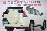 丰田普拉多2018款3.5L TX-L后挂备胎