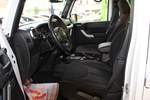 Jeep牧马人四门版2014款3.0L 撒哈拉