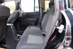 Jeep指南者2012款2.4 运动版 点击看大图