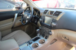 丰田汉兰达2012款2.7L 两驱7座豪华导航版