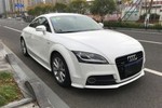 奥迪TT2013款TT Coupe 2.0TFSI quattro 白色经典版