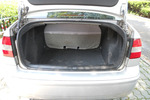 大众Polo劲取2003款三厢1.4 HLi手动基本型