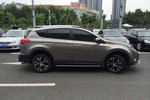 丰田RAV42013款2.5L 手自一体 四驱豪华版