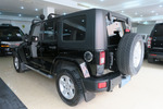 Jeep牧马人四门版2008款3.8L 撒哈拉 点击看大图