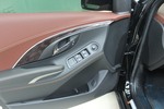 别克君越2013款2.4L SIDI 精英舒适型