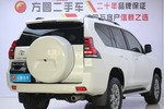 丰田普拉多2018款3.5L TX-L后挂备胎