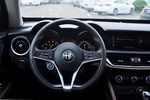 阿尔法罗密欧Stelvio2017款2.0T 280HP 豪华版