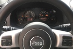 Jeep指南者2014款2.0L 两驱豪华版