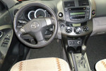 丰田RAV42010款2.4L 自动 豪华升级版