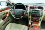 丰田皇冠2006款2.5L Royal 真皮版