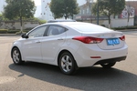 现代朗动2012款1.6L 自动尊贵型