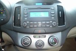 现代悦动2011款1.6L 手动舒适型