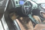 别克君威2012款2.0T 豪华运动版