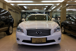 英菲尼迪Q702015款Q70L 2.5L 悦享版