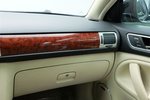 大众帕萨特领驭2009款2.8L 手自一体 至尊型