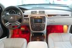 奔驰R级2011款R350L 4MATIC