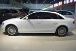 奥迪A4L2015款30 TFSI 自动舒适型