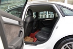 奥迪A4L2012款2.0TFSI 运动型