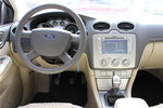 福特福克斯三厢2011款1.8L 手动经典型 点击看大图