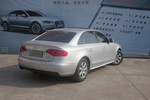 奥迪A4L2011款2.0TFSI 舒适型