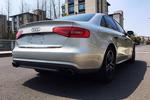 奥迪A4L2015款35 TFSI 自动豪华型