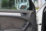 奥迪A4L2012款2.0TFSI 运动型