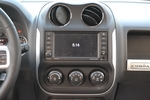 Jeep指南者2014款改款 2.0L 两驱精英版