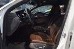 奥迪A4L2015款30 TFSI 自动舒适型