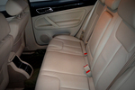 大众帕萨特领驭2009款2.0L 手动 尊享型