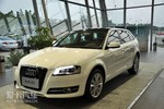 奥迪A3 Sportback2014款40 TFSI S line豪华型