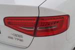 奥迪A4L2013款30 TFSI 自动舒适型