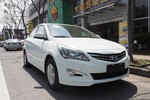 现代瑞纳三厢2016款1.4L 自动领先型GLX