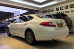 英菲尼迪Q702015款Q70L 2.5L 悦享版