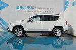 Jeep指南者2014款改款 2.4L 四驱舒适版