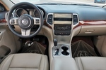 Jeep大切诺基2011款3.6L 舒适版