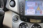 丰田RAV42013款特享版 2.4L 自动四驱尊崇 