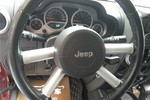 Jeep牧马人四门版2010款3.8L 撒哈拉 点击看大图