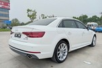 奥迪A4L2018款30周年版 40TFSI 时尚型