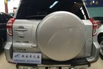 丰田RAV42011款2.4L 手动四驱豪华版 