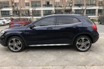 奔驰GLA级2016款GLA 220 4MATIC 豪华型