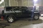 Jeep牧马人四门版2010款3.8L 罗宾汉