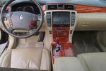 丰田皇冠2005款3.0L Royal Saloon