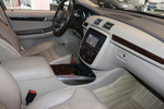 奔驰R级2010款R350L 4MATIC Grand Edition