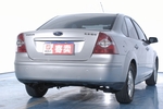 福特福克斯三厢2005款1.8L 自动时尚型