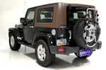 Jeep牧马人两门版2010款3.8L 罗宾汉 点击看大图