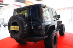 Jeep牧马人两门版2012款3.6L Sahara 极地版 点击看大图